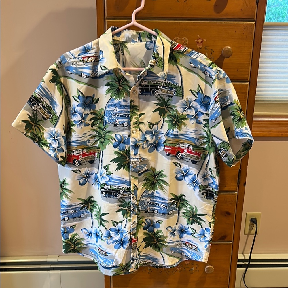 SHEIN Blue and Green Casual Button Down Shirt with Tropical Print